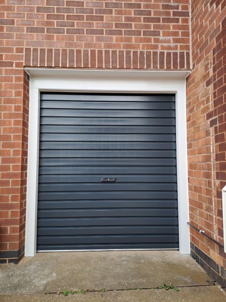 Steeline Roller Anthracite Grey Door