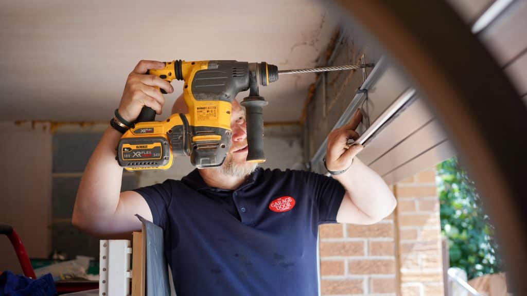 Sectional Garage Door Header Plate Installation